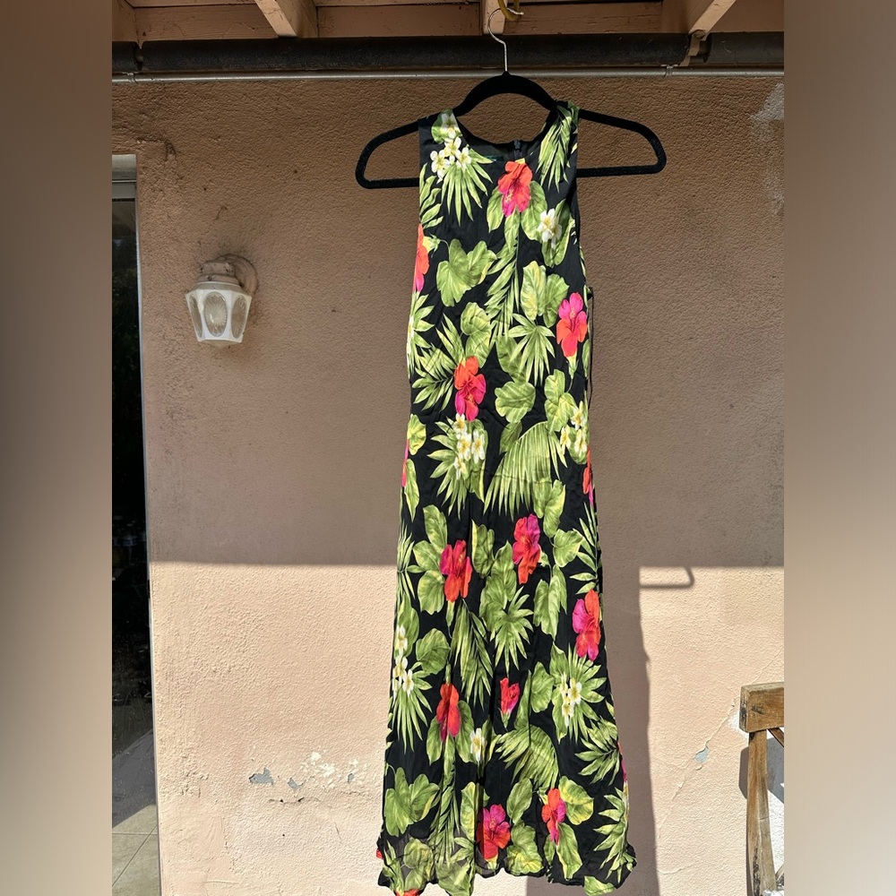Lauren Ralph Lauren Vintage 100% Silk Tropical floral dress